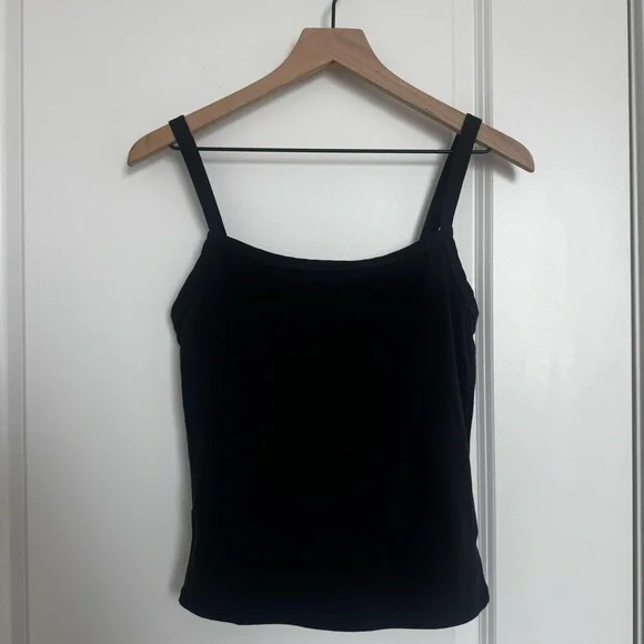 Aritzia Golden BUTTER Tumbler Tank - Picture 2 of 5